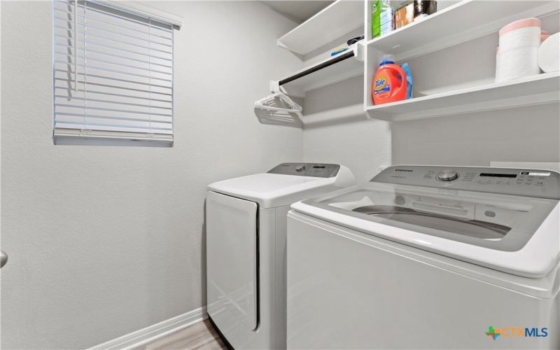 416 View Drive, Georgetown, TX 78628, 3 Habitaciones Habitaciones , ,2 BañosBaños,Residential,En Venta,416 View Drive,569729