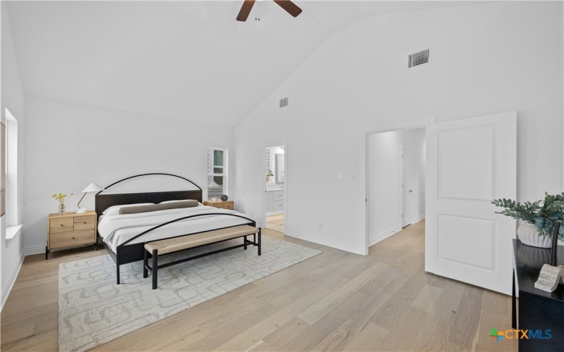 795 N Academy Avenue, New Braunfels, TX 78130, 3 Habitaciones Habitaciones , ,2 BañosBaños,Residential,En Venta,795 N Academy Avenue,569981