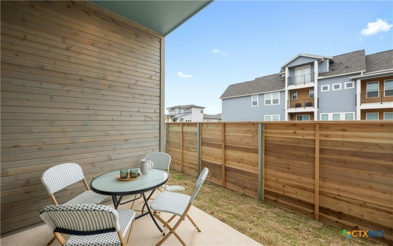 795 N Academy Avenue, New Braunfels, TX 78130, 3 Habitaciones Habitaciones , ,2 BañosBaños,Residential,En Venta,795 N Academy Avenue,569981
