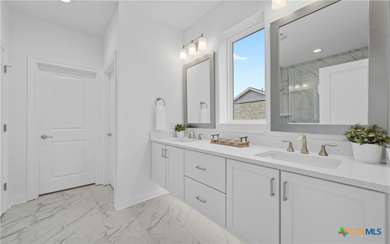 759 N Academy Avenue, New Braunfels, TX 78130, 3 Habitaciones Habitaciones , ,2 BañosBaños,Residential,En Venta,759 N Academy Avenue,570138