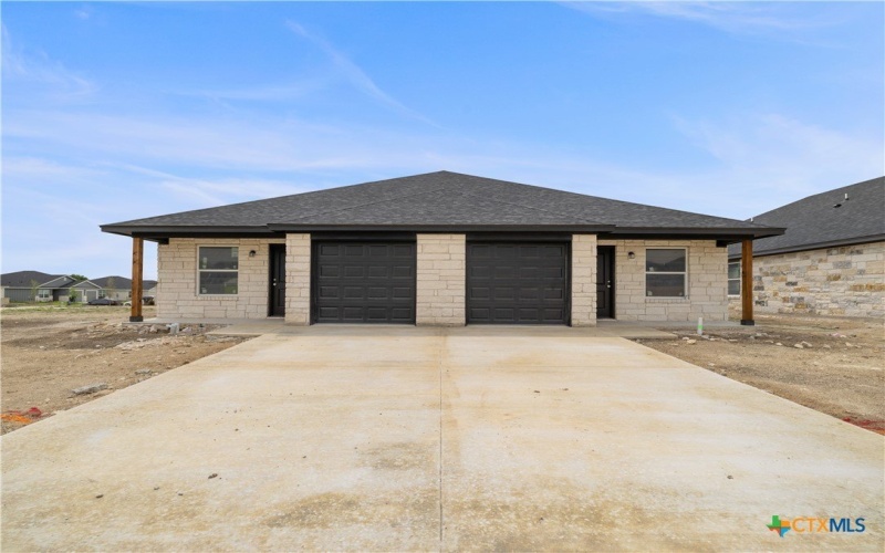 6406 Rocky Rose Road #A & B, Killeen, TX 76543, 6 Habitaciones Habitaciones , ,Residential,En Venta,6406 Rocky Rose Road,570169
