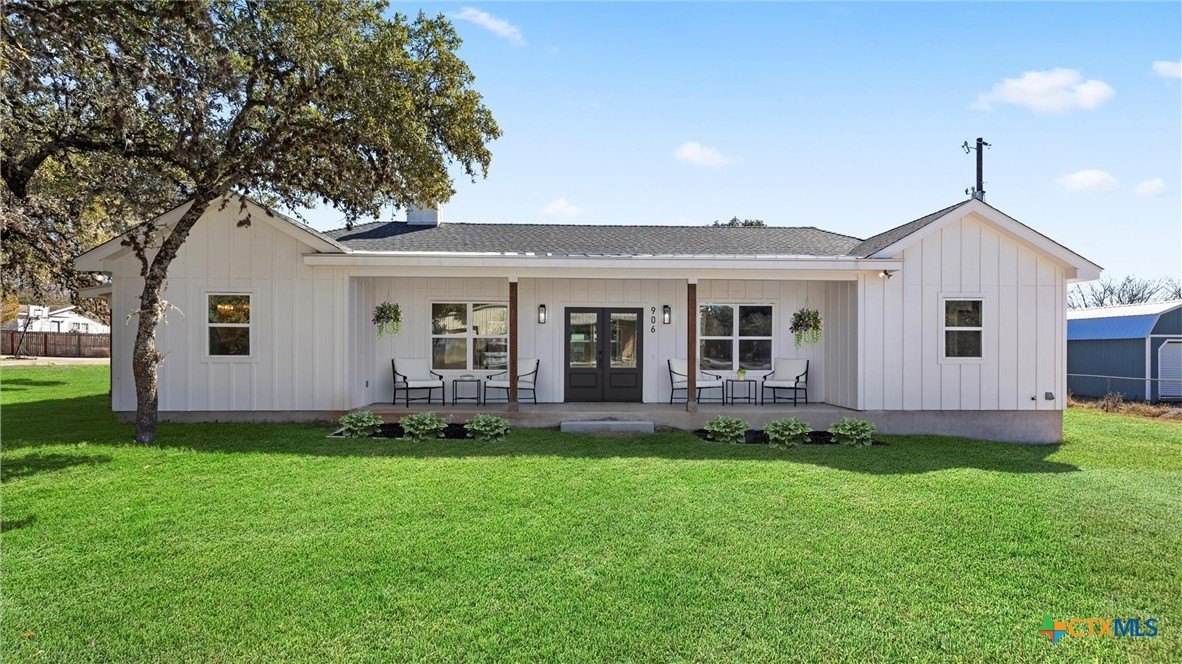 906 10th Street 10th Street, Blanco, TX 78606, 3 Bedrooms Bedrooms, ,2 BathroomsBathrooms,Residential,For Sale,906 10th Street 10th Street,570446