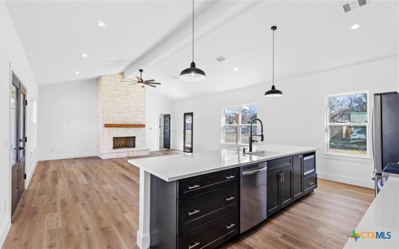 906 10th Street 10th Street, Blanco, TX 78606, 3 Bedrooms Bedrooms, ,2 BathroomsBathrooms,Residential,For Sale,906 10th Street 10th Street,570446