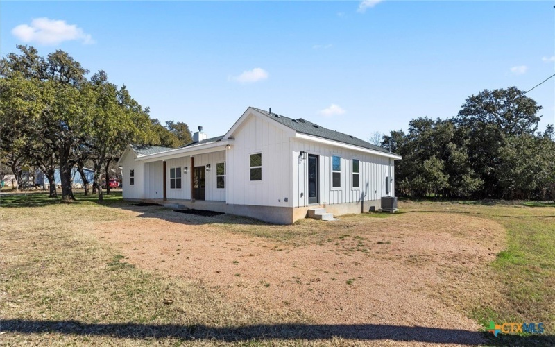 906 10th Street 10th Street, Blanco, TX 78606, 3 Bedrooms Bedrooms, ,2 BathroomsBathrooms,Residential,For Sale,906 10th Street 10th Street,570446