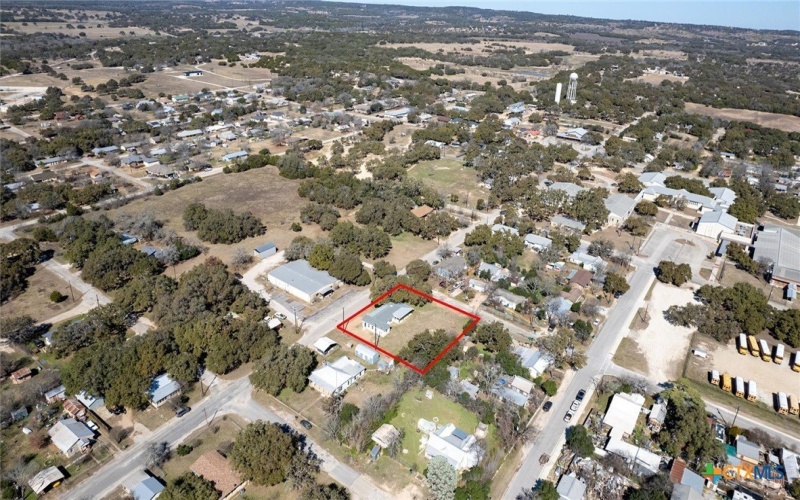 906 10th Street 10th Street, Blanco, TX 78606, 3 Bedrooms Bedrooms, ,2 BathroomsBathrooms,Residential,For Sale,906 10th Street 10th Street,570446