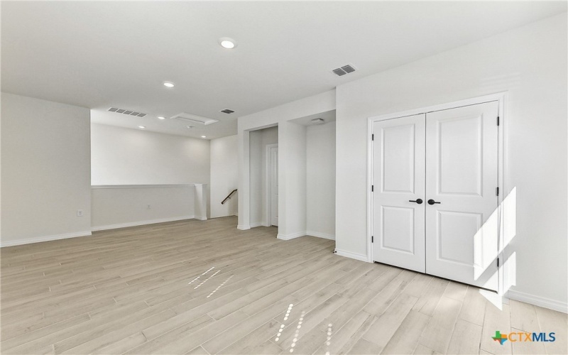 107 Maceo Way #101, San Marcos, TX 78666, 3 Habitaciones Habitaciones , ,2 BañosBaños,Residential,En Venta,107 Maceo Way,570928