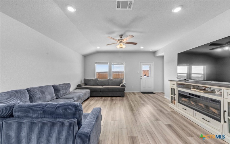 3718 ADDISON Street, Killeen, TX 76542, 4 Bedrooms Bedrooms, ,2 BathroomsBathrooms,Residential,For Sale,3718 ADDISON Street,572026