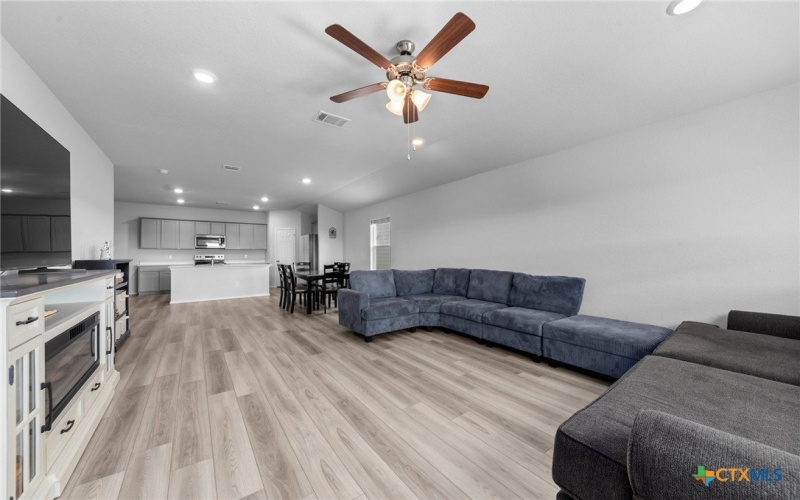 3718 ADDISON Street, Killeen, TX 76542, 4 Bedrooms Bedrooms, ,2 BathroomsBathrooms,Residential,For Sale,3718 ADDISON Street,572026