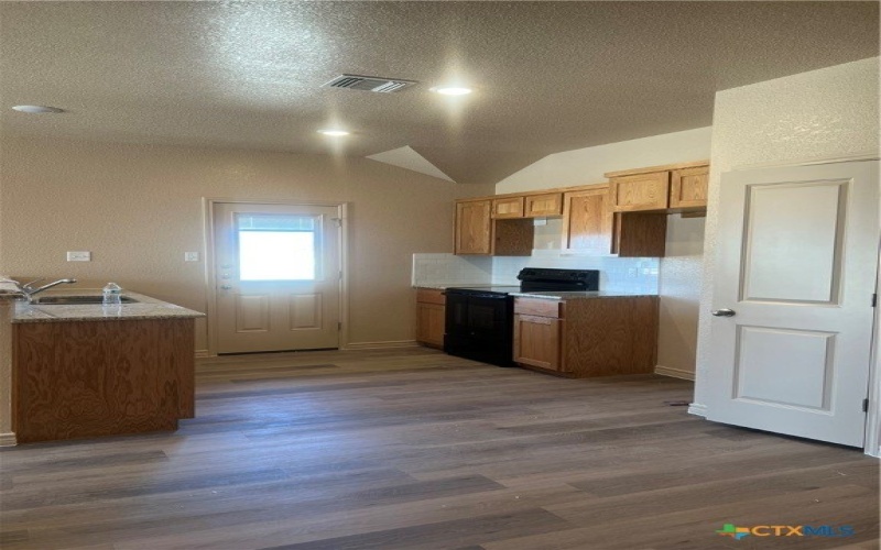 6203 Twistleaf Lane #A & B, Killeen, TX 76543, ,Residential,En Venta,6203 Twistleaf Lane,566761