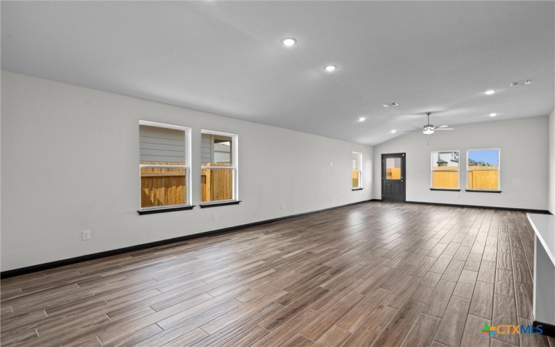 244 Ironshoe Trail, Liberty Hill, TX 78642, 4 Habitaciones Habitaciones , ,2 BañosBaños,Residential,En Venta,244 Ironshoe Trail,567099