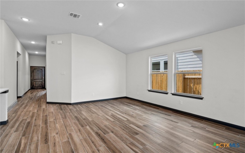 244 Ironshoe Trail, Liberty Hill, TX 78642, 4 Habitaciones Habitaciones , ,2 BañosBaños,Residential,En Venta,244 Ironshoe Trail,567099