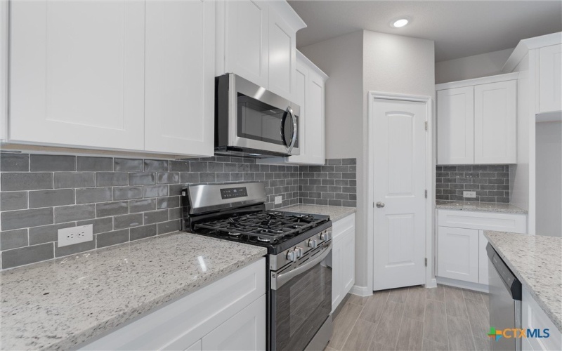 308 Stellar Wind Drive, Georgetown, TX 78628, 4 Bedrooms Bedrooms, ,3 BathroomsBathrooms,Residential,For Sale,308 Stellar Wind Drive,567133