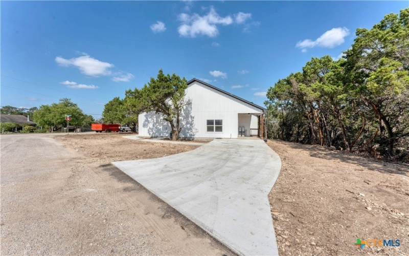 664 Rolling Hills Drive, Canyon Lake, TX 78133, 3 Bedrooms Bedrooms, ,2 BathroomsBathrooms,Residential,For Sale,664 Rolling Hills Drive,567220