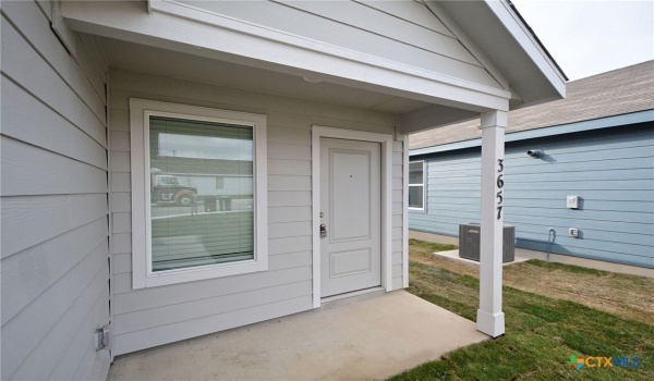3657 Swift Fox Road, New Braunfels, TX 78132, 4 Bedrooms Bedrooms, ,2 BathroomsBathrooms,Residential Lease,For Rent,3657 Swift Fox Road,572912
