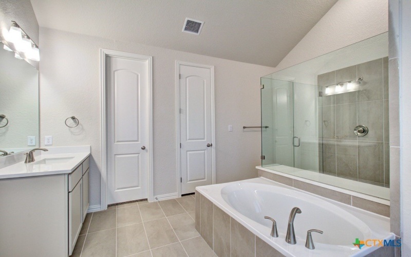 730 Groudsel Avenue, New Braunfels, TX 78132, 3 Bedrooms Bedrooms, ,2 BathroomsBathrooms,Residential,For Sale,730 Groudsel Avenue,567364