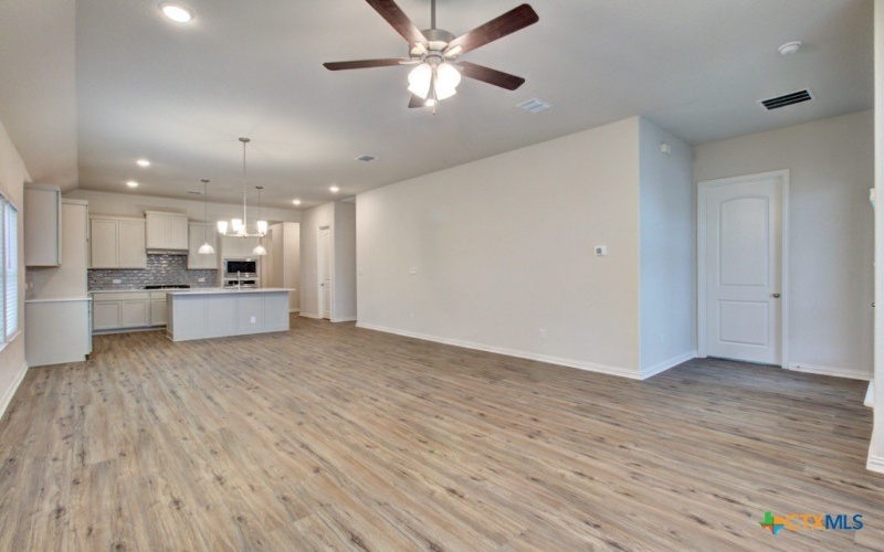 730 Groudsel Avenue, New Braunfels, TX 78132, 3 Bedrooms Bedrooms, ,2 BathroomsBathrooms,Residential,For Sale,730 Groudsel Avenue,567364
