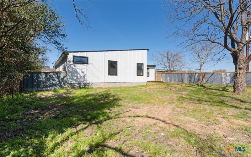 204 N Avenue J, Johnson City, TX 78636, 3 Bedrooms Bedrooms, ,2 BathroomsBathrooms,Residential,For Sale,204 N Avenue J,573264