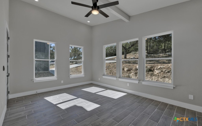 307 Lorne Road, Canyon Lake, TX 78133, 4 Habitaciones Habitaciones , ,3 BañosBaños,Residential,En Venta,307 Lorne Road,567937