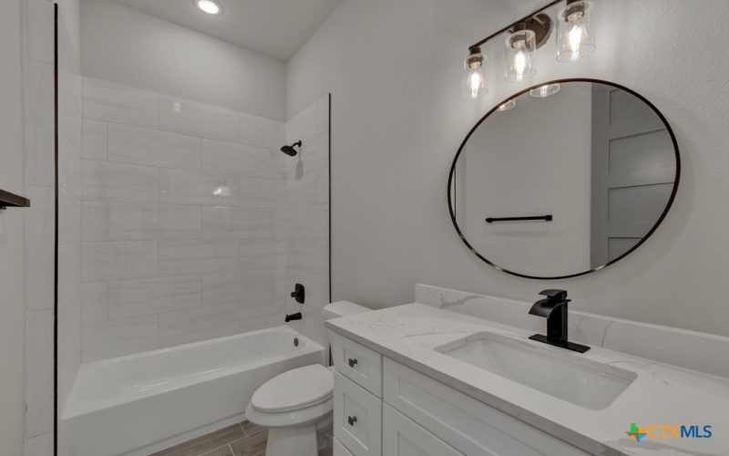 307 Lorne Road, Canyon Lake, TX 78133, 4 Habitaciones Habitaciones , ,3 BañosBaños,Residential,En Venta,307 Lorne Road,567937