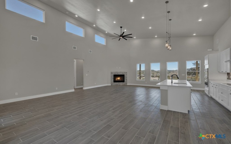 307 Lorne Road, Canyon Lake, TX 78133, 4 Habitaciones Habitaciones , ,3 BañosBaños,Residential,En Venta,307 Lorne Road,567937
