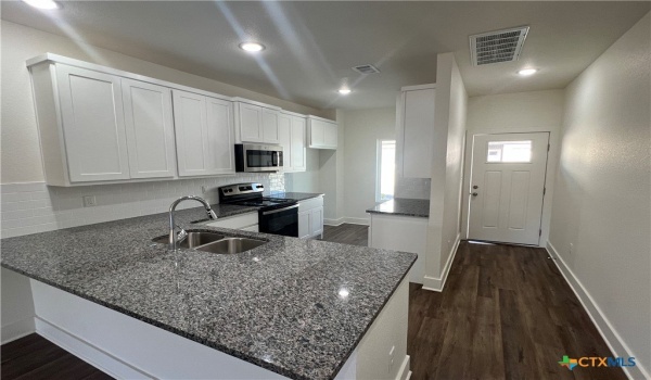1830 Royal Loop, Belton, TX 76513, 4 Bedrooms Bedrooms, ,2 BathroomsBathrooms,Residential Lease,For Rent,1830 Royal Loop,576923