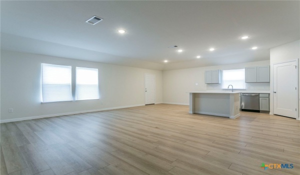 3020 Titus Court, Temple, TX 76501, 3 Bedrooms Bedrooms, ,2 BathroomsBathrooms,Residential,For Sale,3020 Titus Court,577055