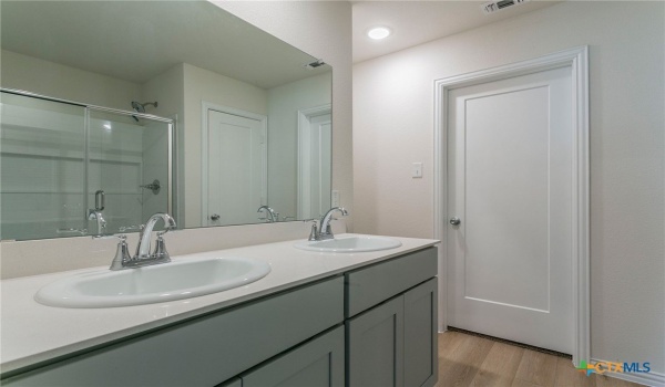 3020 Titus Court, Temple, TX 76501, 3 Bedrooms Bedrooms, ,2 BathroomsBathrooms,Residential,For Sale,3020 Titus Court,577055