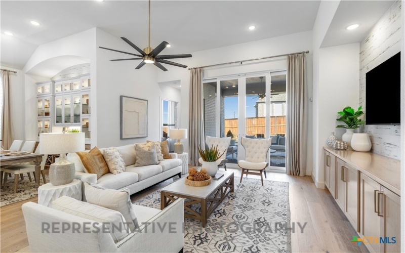 502 Irvine Circle, Liberty Hill, TX 78642, 4 Habitaciones Habitaciones , ,5 BañosBaños,Residential,En Venta,502 Irvine Circle,574961