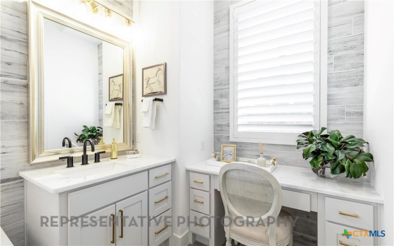 502 Irvine Circle, Liberty Hill, TX 78642, 4 Habitaciones Habitaciones , ,5 BañosBaños,Residential,En Venta,502 Irvine Circle,574961
