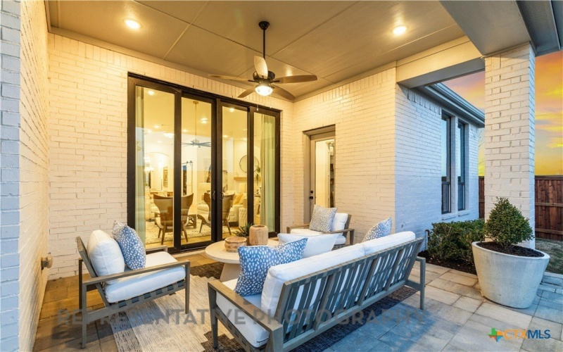502 Irvine Circle, Liberty Hill, TX 78642, 4 Habitaciones Habitaciones , ,5 BañosBaños,Residential,En Venta,502 Irvine Circle,574961