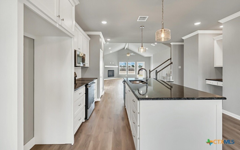 413 Travis Drive, McGregor, TX 76657, 4 Bedrooms Bedrooms, ,2 BathroomsBathrooms,Residential,For Sale,413 Travis Drive,575042