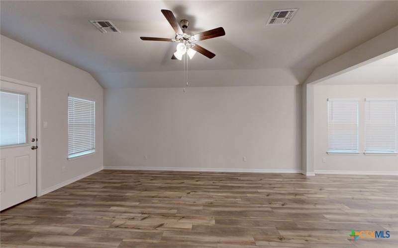 1706 Paint Horse Trail, Harker Heights, TX 76548, 3 Bedrooms Bedrooms, ,2 BathroomsBathrooms,Residential,For Sale,1706 Paint Horse Trail,575273