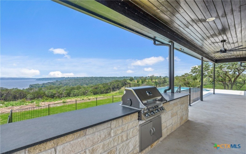 10055 Blanco Springs Road, Moody, TX 76528, 5 Habitaciones Habitaciones , ,3 BañosBaños,Residential,En Venta,10055 Blanco Springs Road,575338