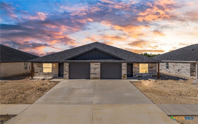 6404 Rocky Rose Road #A & B, Killeen, TX 76543, 6 Habitaciones Habitaciones , ,Residential,En Venta,6404 Rocky Rose Road,575529