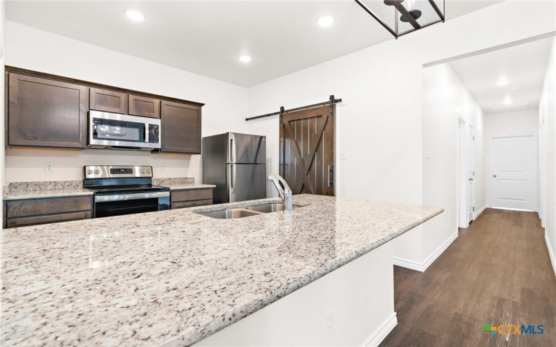 5206 White Rose Drive, Killeen, TX 76542, 3 Bedrooms Bedrooms, ,2 BathroomsBathrooms,Residential Lease,For Rent,5206 White Rose Drive,575533