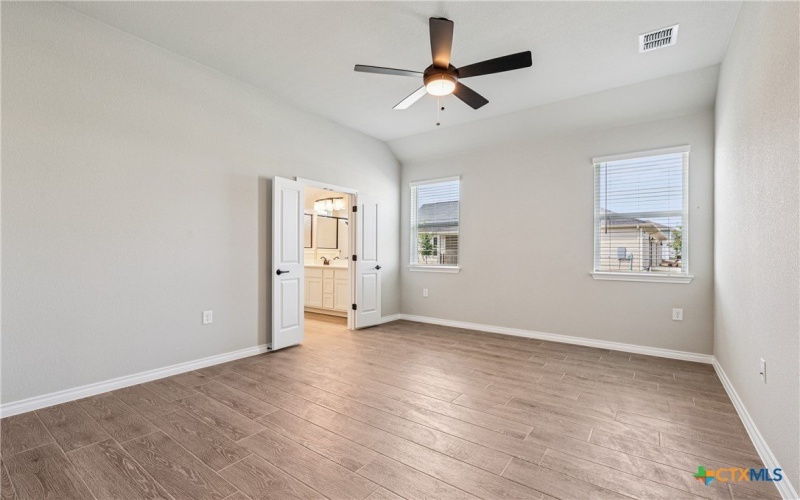 103 San Luis Pass #101, San Marcos, TX 78666, 2 Bedrooms Bedrooms, ,2 BathroomsBathrooms,Residential,For Sale,103 San Luis Pass,575918