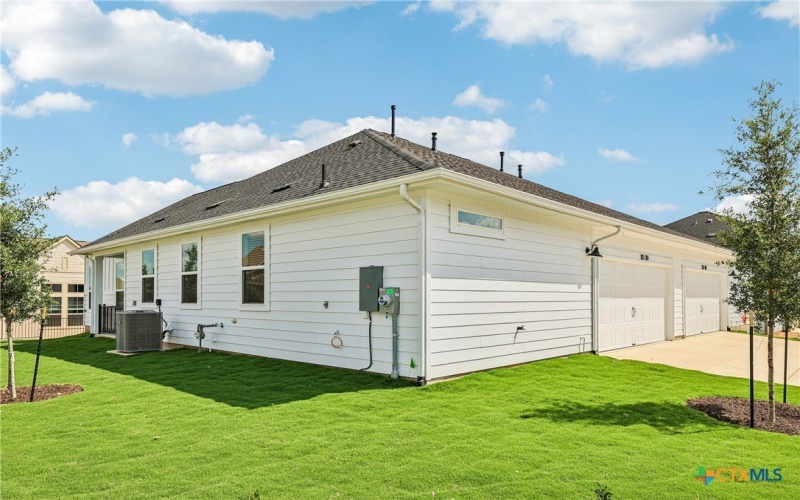 103 San Luis Pass #101, San Marcos, TX 78666, 2 Bedrooms Bedrooms, ,2 BathroomsBathrooms,Residential,For Sale,103 San Luis Pass,575918