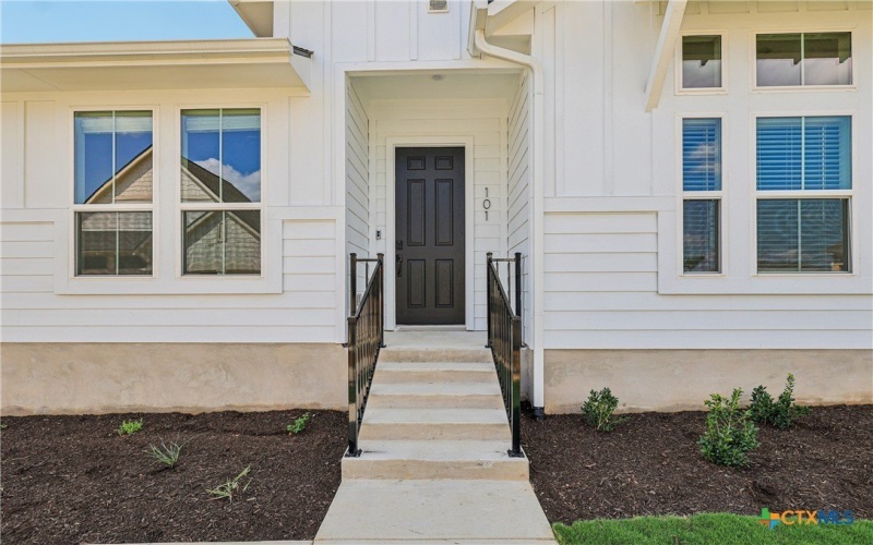 103 San Luis Pass #101, San Marcos, TX 78666, 2 Bedrooms Bedrooms, ,2 BathroomsBathrooms,Residential,For Sale,103 San Luis Pass,575918