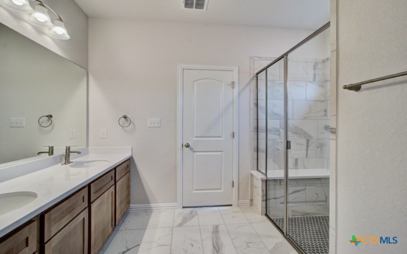 883 Casetta Trail, New Braunfels, TX 78130, 4 Bedrooms Bedrooms, ,3 BathroomsBathrooms,Residential,For Sale,883 Casetta Trail,576164