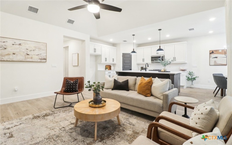 1301 Green Meadow Lane, Spring Branch, TX 78070, 3 Bedrooms Bedrooms, ,2 BathroomsBathrooms,Residential,For Sale,1301 Green Meadow Lane,576191