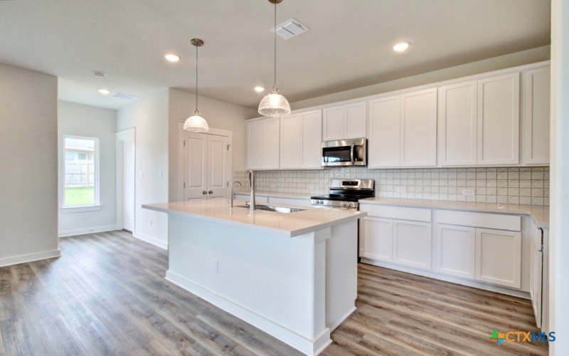 3644 Meteor Road, New Braunfels, TX 78130, 5 Bedrooms Bedrooms, ,3 BathroomsBathrooms,Residential,For Sale,3644 Meteor Road,576561