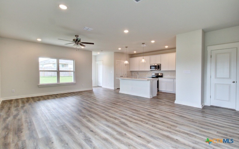 3644 Meteor Road, New Braunfels, TX 78130, 5 Bedrooms Bedrooms, ,3 BathroomsBathrooms,Residential,For Sale,3644 Meteor Road,576561