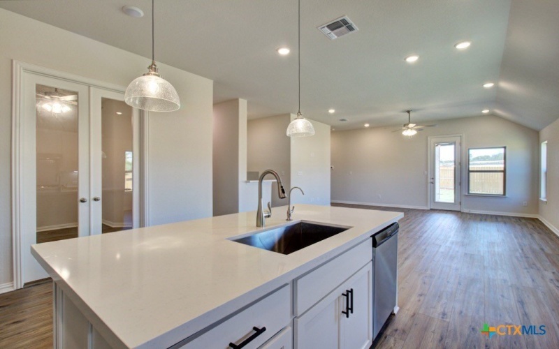 1739 Heritage Maples, New Braunfels, TX 78132, 4 Habitaciones Habitaciones , ,3 BañosBaños,Residential,En Venta,1739 Heritage Maples,576644
