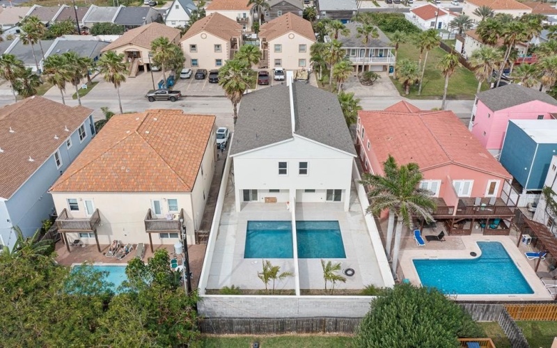 121 Campeche St. #B, South Padre Island, TX 78597, 3 Bedrooms Bedrooms, ,2 BathroomsBathrooms,Residential,For Sale,121 Campeche St.,103161