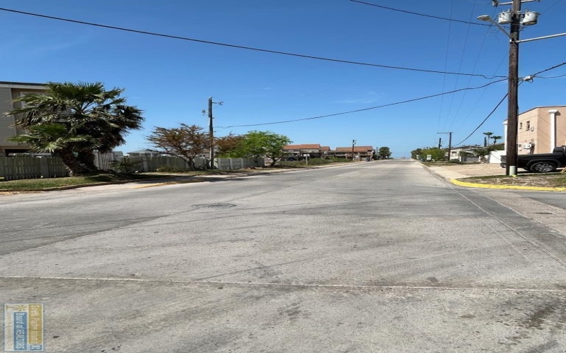401 Island Ave., Port Isabel, TX 78578, 2 Bedrooms Bedrooms, ,2 BathroomsBathrooms,Residential,For Sale,401 Island Ave.,103502