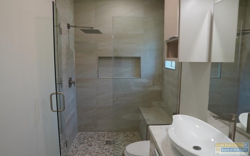 3718 White Rock Cir., Harlingen, TX 78552, 4 Bedrooms Bedrooms, ,3 BathroomsBathrooms,Residential,For Sale,3718 White Rock Cir.,103602