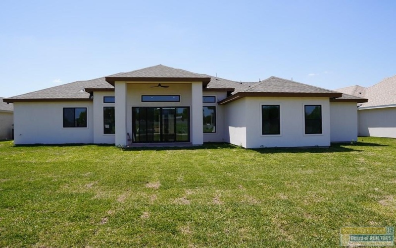 3718 White Rock Cir., Harlingen, TX 78552, 4 Bedrooms Bedrooms, ,3 BathroomsBathrooms,Residential,For Sale,3718 White Rock Cir.,103602