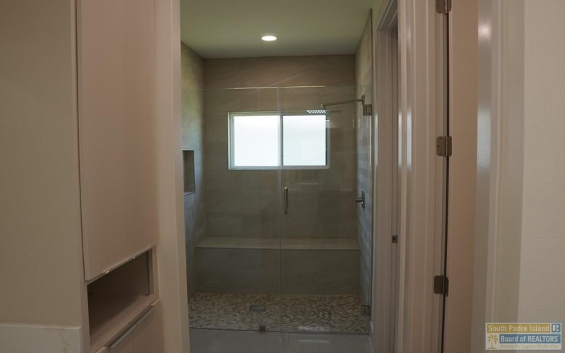 3718 White Rock Cir., Harlingen, TX 78552, 4 Bedrooms Bedrooms, ,3 BathroomsBathrooms,Residential,For Sale,3718 White Rock Cir.,103602