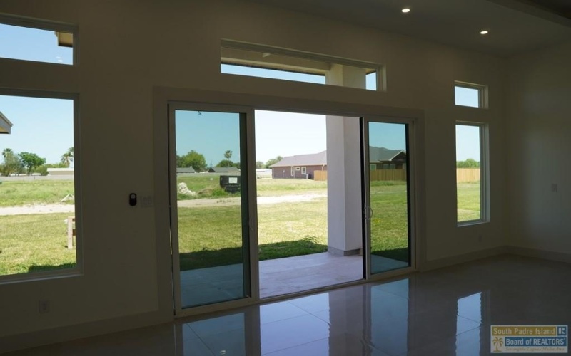 3718 White Rock Cir., Harlingen, TX 78552, 4 Bedrooms Bedrooms, ,3 BathroomsBathrooms,Residential,For Sale,3718 White Rock Cir.,103602