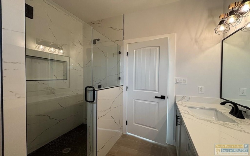 2742 Eliseo Villarreal Ave, Port Isabel, TX 78578, 3 Bedrooms Bedrooms, ,2 BathroomsBathrooms,Residential,For Sale,2742 Eliseo Villarreal Ave,103676